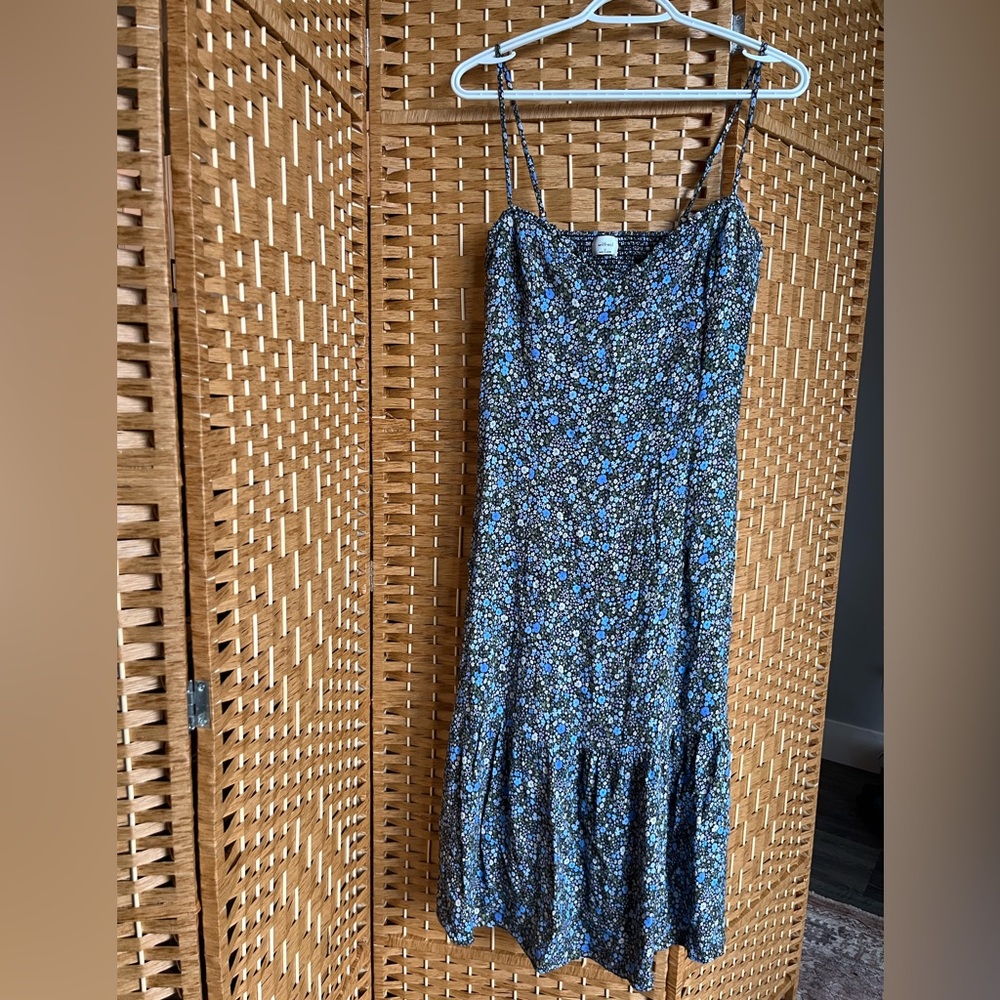 Aritzia Wilfred broadway midi floral dress - size 10